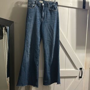Pilcro High Rise Flared Jean Size 29